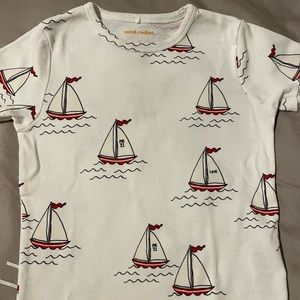 Mini Rodini boats T-shirt size 4-5
